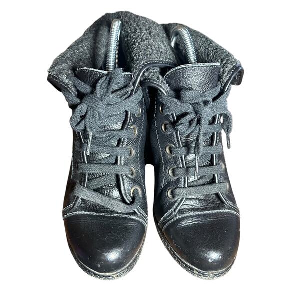 Eric Michael Black Leather Wedge Booties Size 37 US 6.5 - Picture 4 of 10